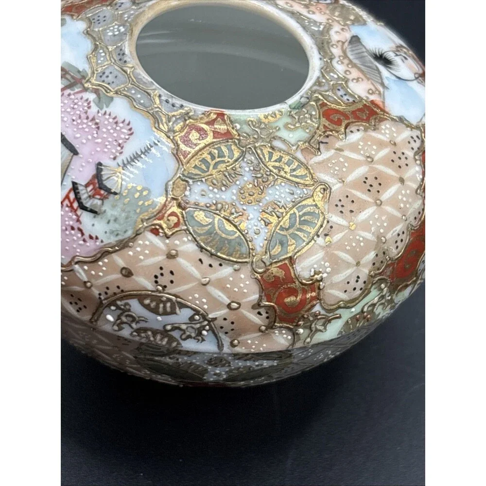 Antique Satsuma Gold Enamel Hand Painted & Signed Hair Receiver